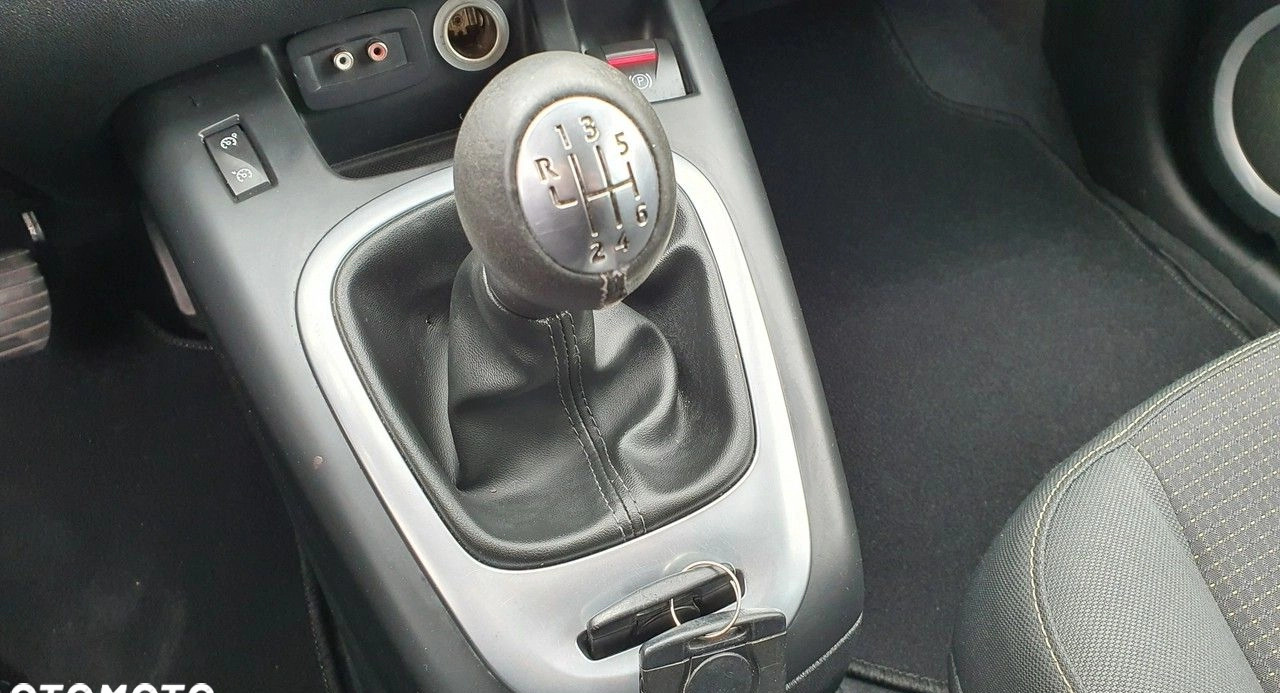 Renault Scenic cena 18700 przebieg: 196142, rok produkcji 2010 z Puławy małe 781